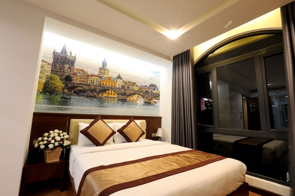 Deluxe Double Room, City View photo 1