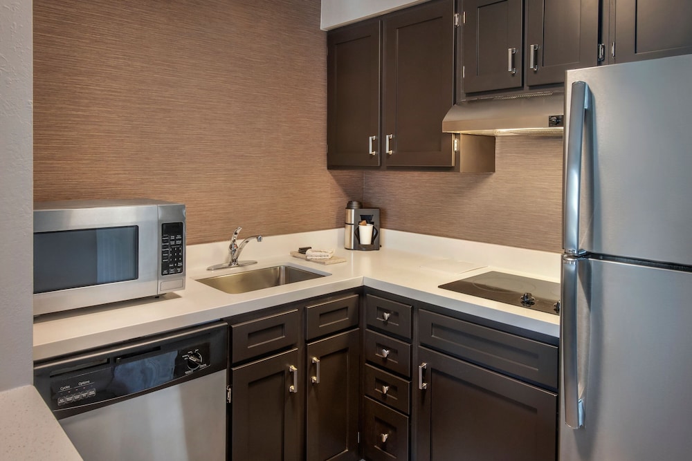 Suite, 1 Bedroom (Mobility Accessible, Transfer Shower) photo 1