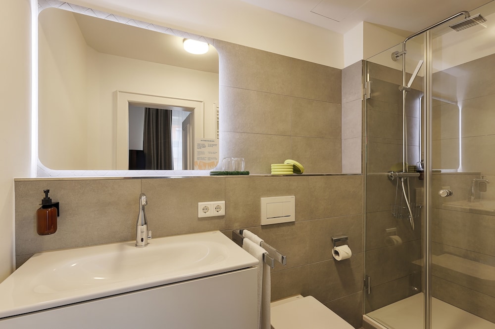 Deluxe Double Room - Photo 4
