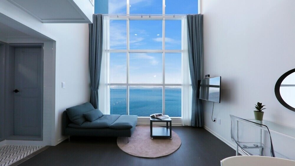 Room (A-203 duplex spa)