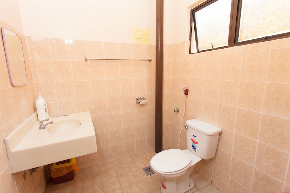 Standard Room - Photo 4