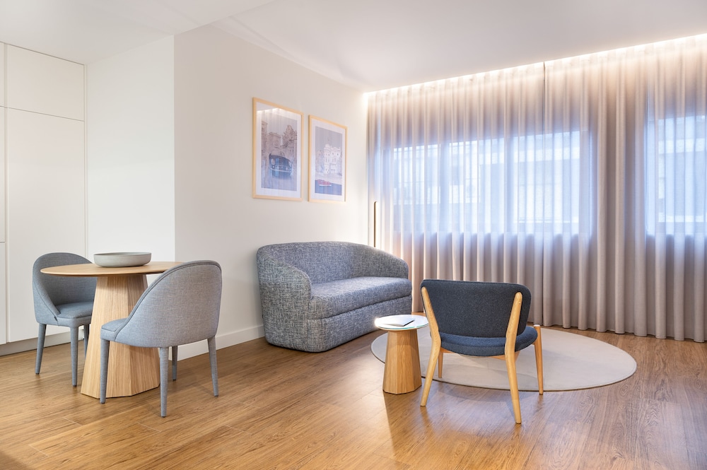 Deluxe Apartment, 1 Double Bed with Sofa bed, City View
