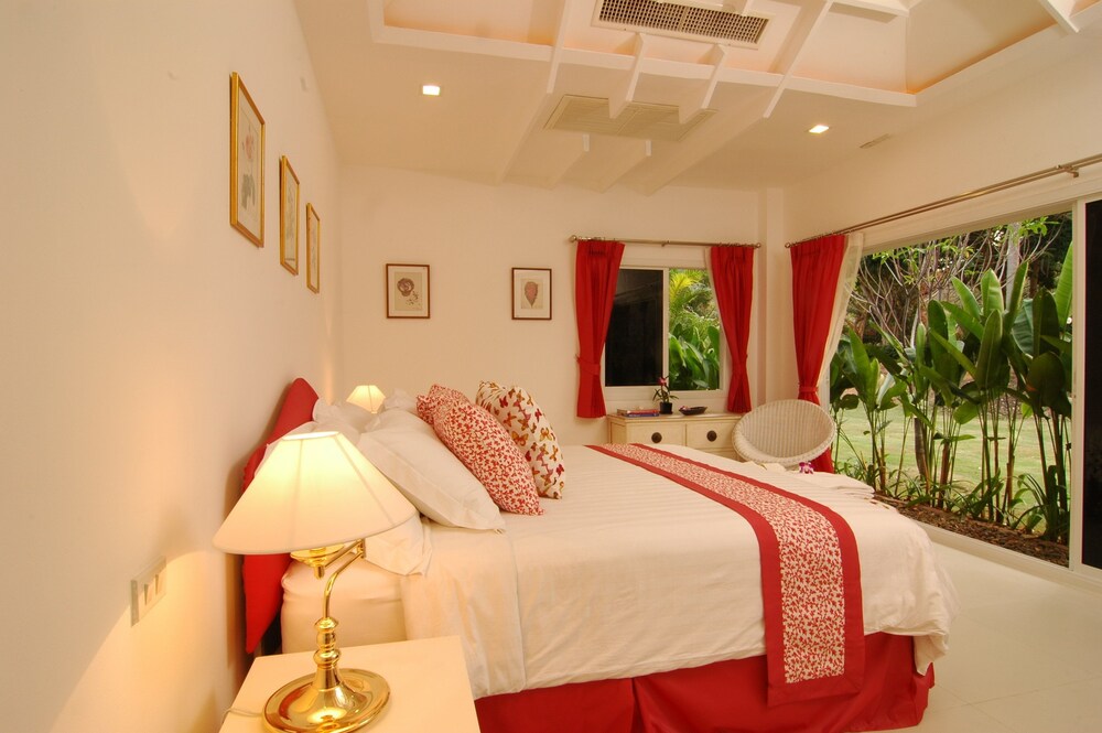 6 Bedrooms with Private Pool Villa photo 2