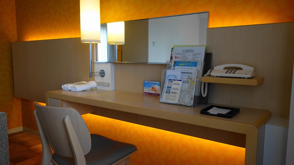 Superior Triple Room (2 Single Beds, 1 Extra Bed), Non Smoking