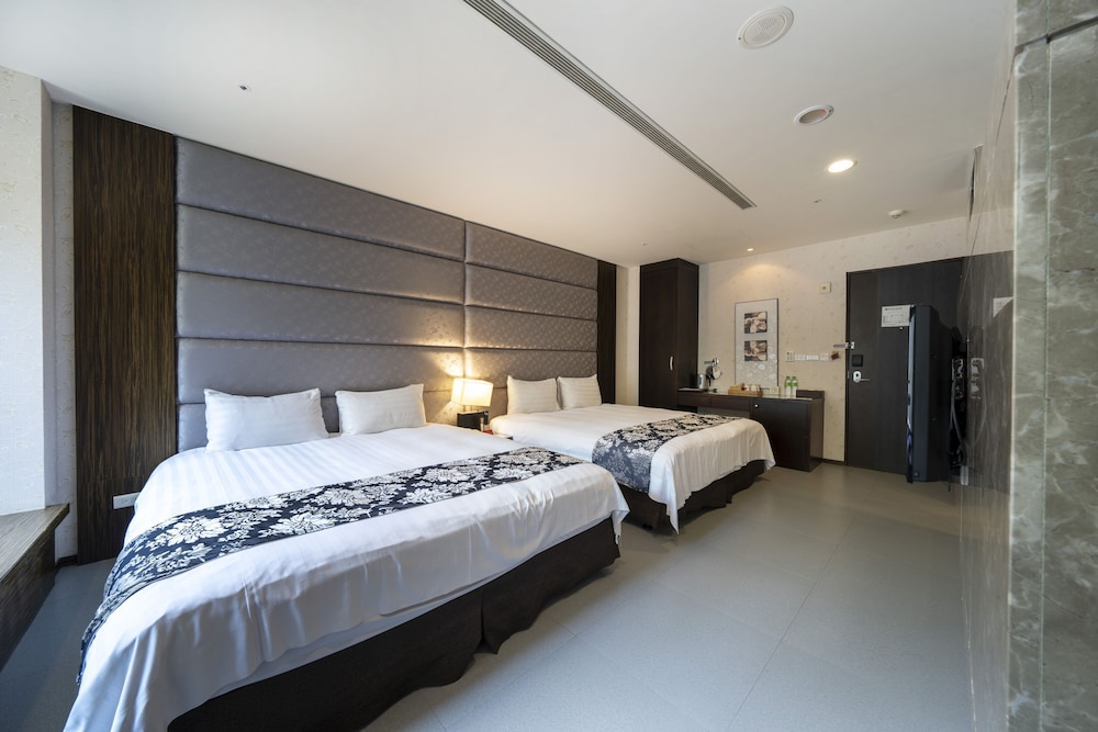 Winter Love - Quadruple Room photo 2