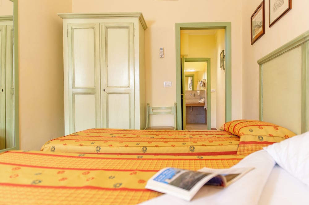 Grand Quadruple Room photo 1