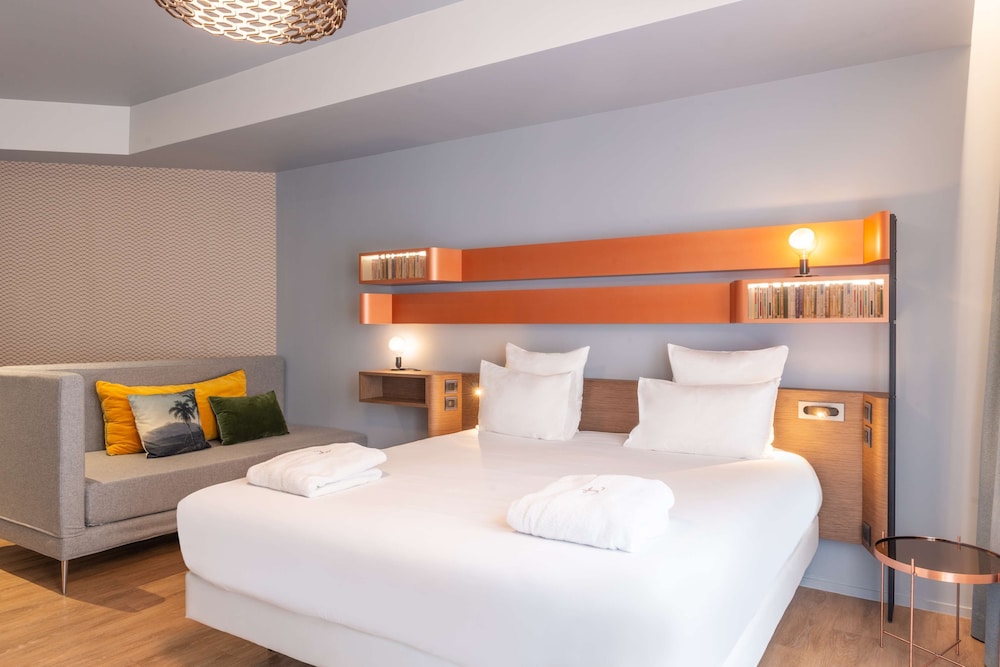 Junior Suite, Multiple Beds
