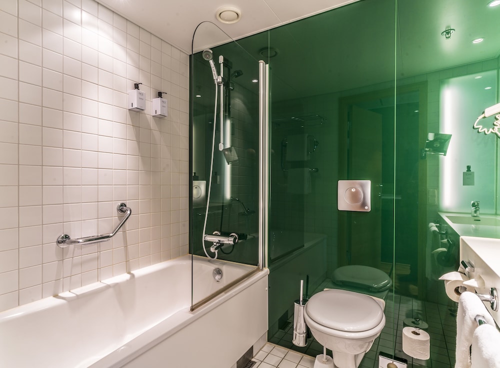 Twin Room - Photo 7