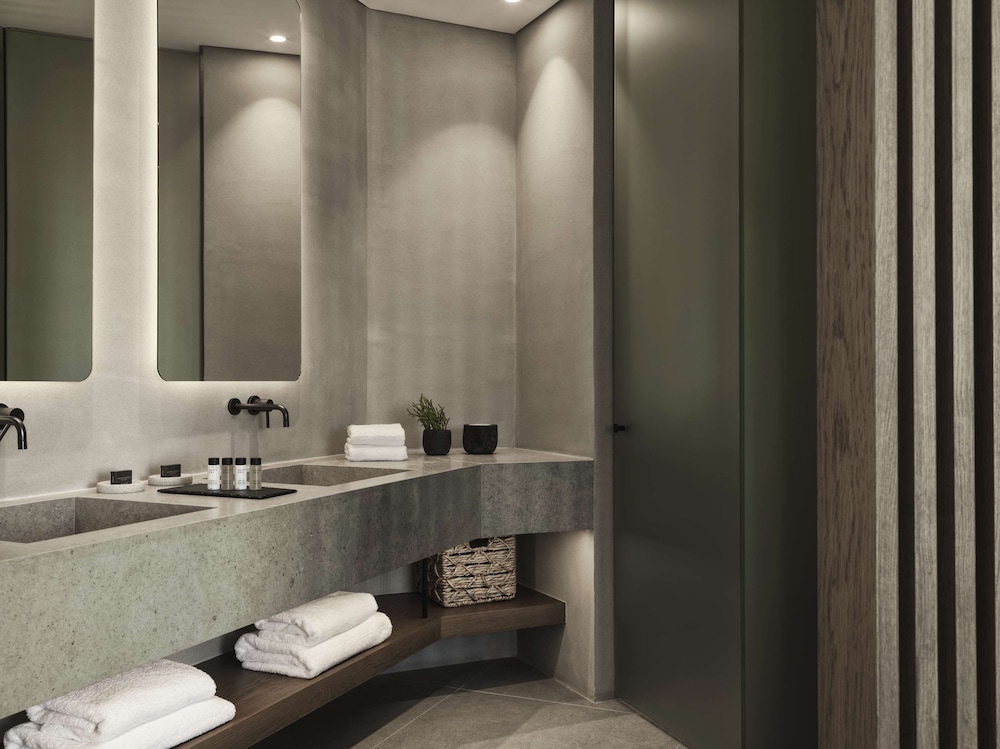 Suite, Private Pool (Magma) - Photo 6