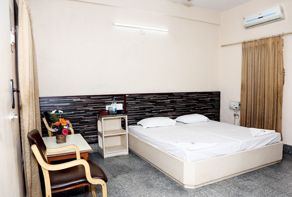 Business Double Room photo 2