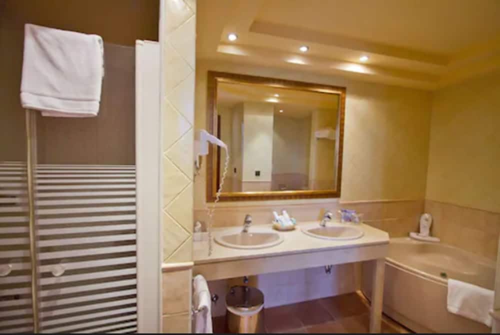 Junior Suite, Terrace, Sea View (2 pax) - Photo 3