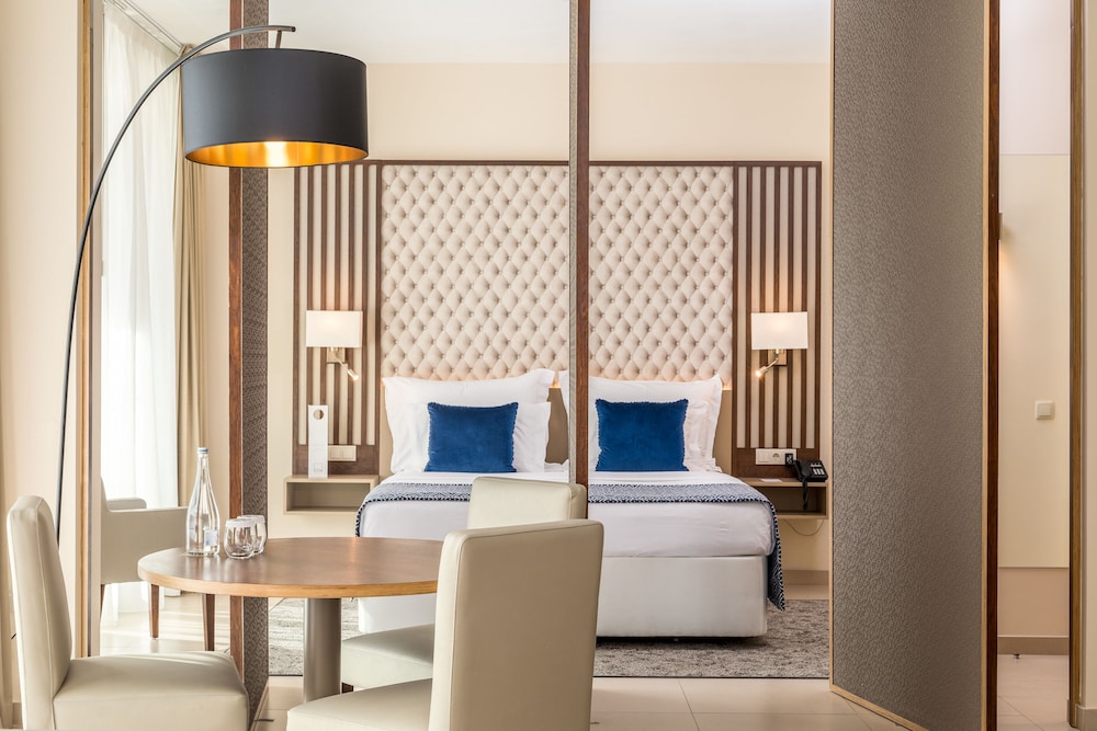 Junior Suite - Photo 1