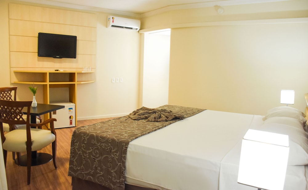 Standard Double Room - Photo 8