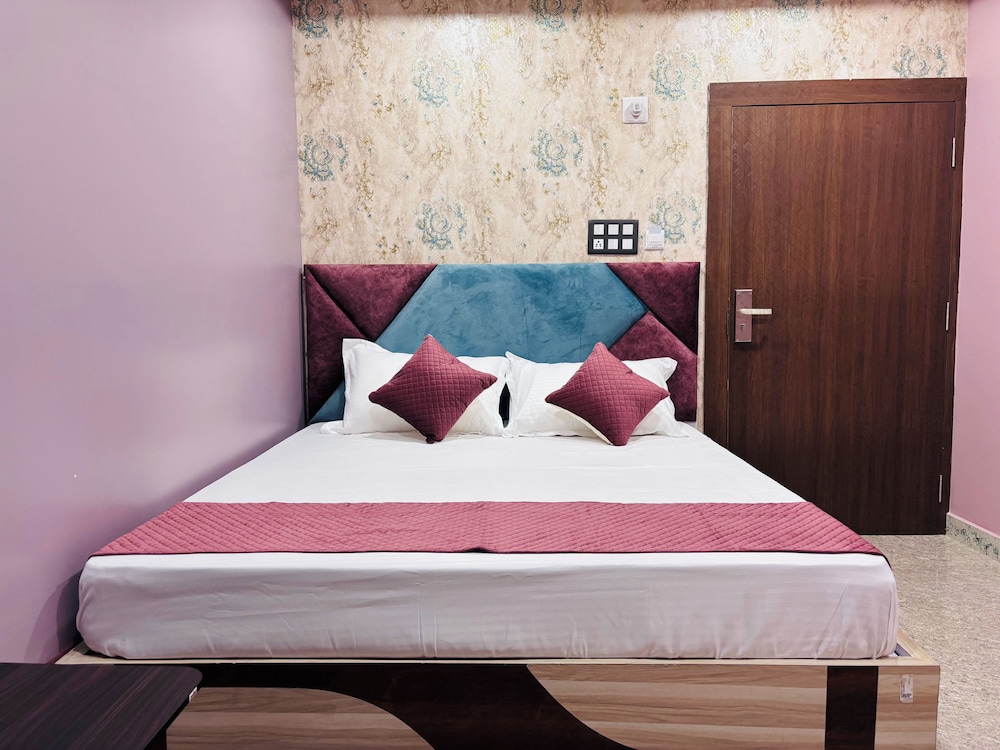 Luxury Room, City View photo 3