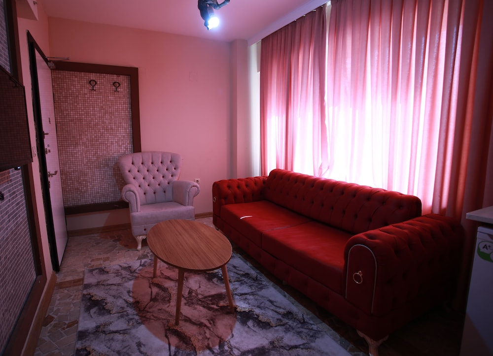 Deluxe Apartment photo 3