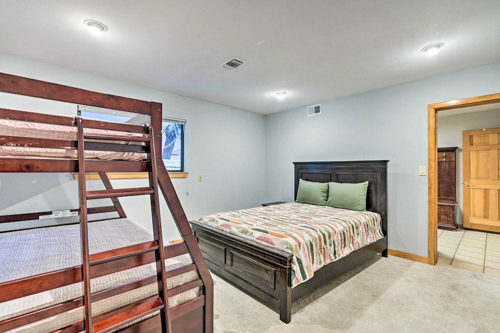 House (4 Bedrooms) photo 3