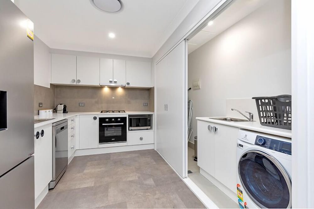 3 Bedroom Apartment photo 3