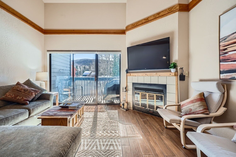 Condo, 1 Bedroom