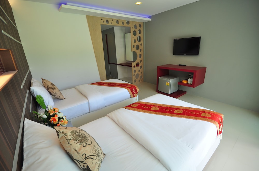 Deluxe Twin Room photo 3