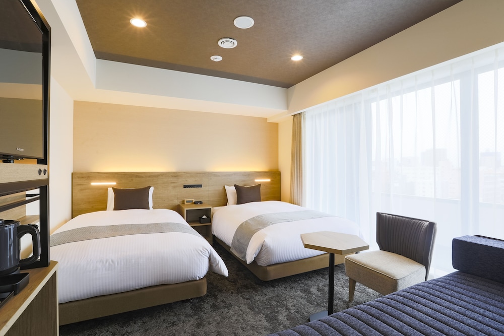 Deluxe Twin Room, Non Smoking - Photo 1