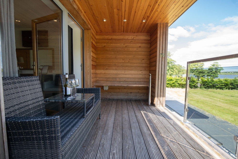 Double or Twin Room in Garden - Photo 5