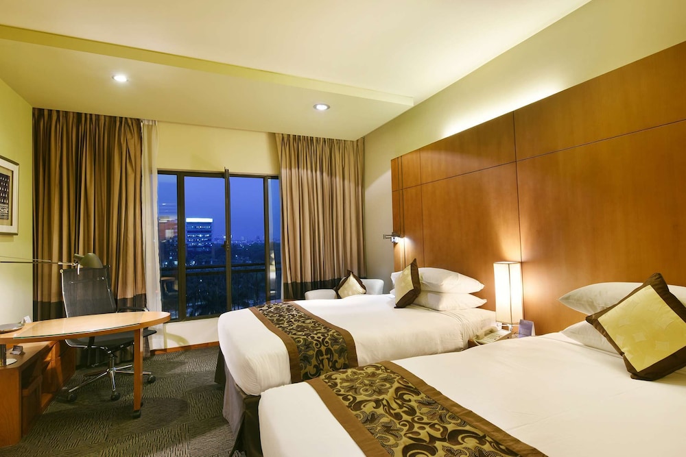 Deluxe Room - Photo 2