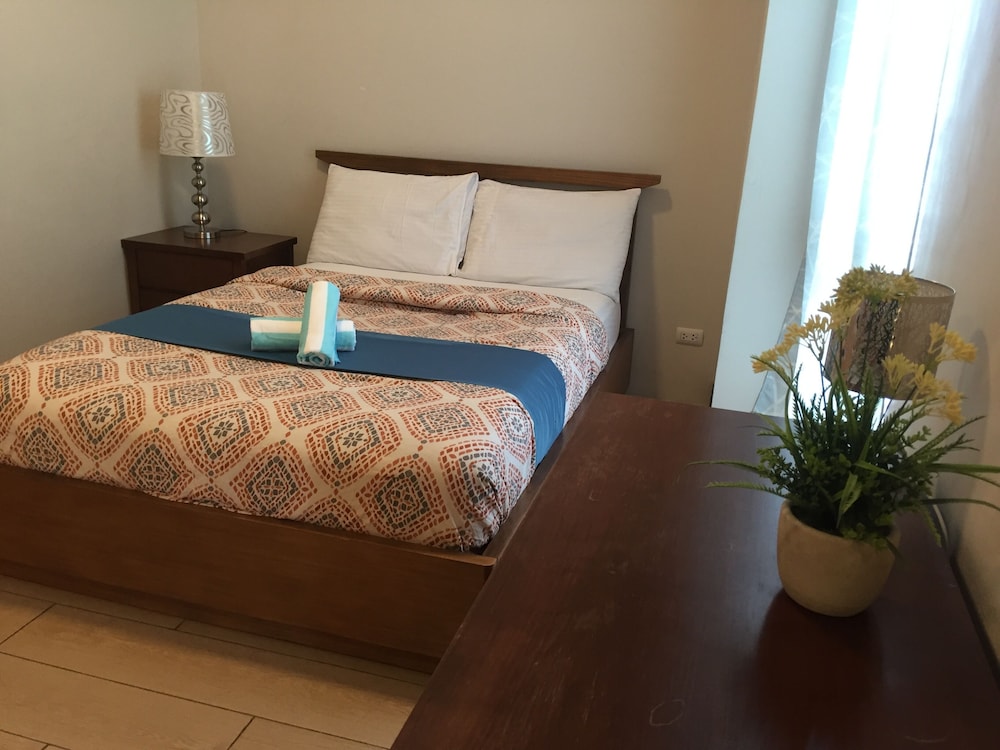 Deluxe Single Room, 1 Double Bed, Ocean View photo 3