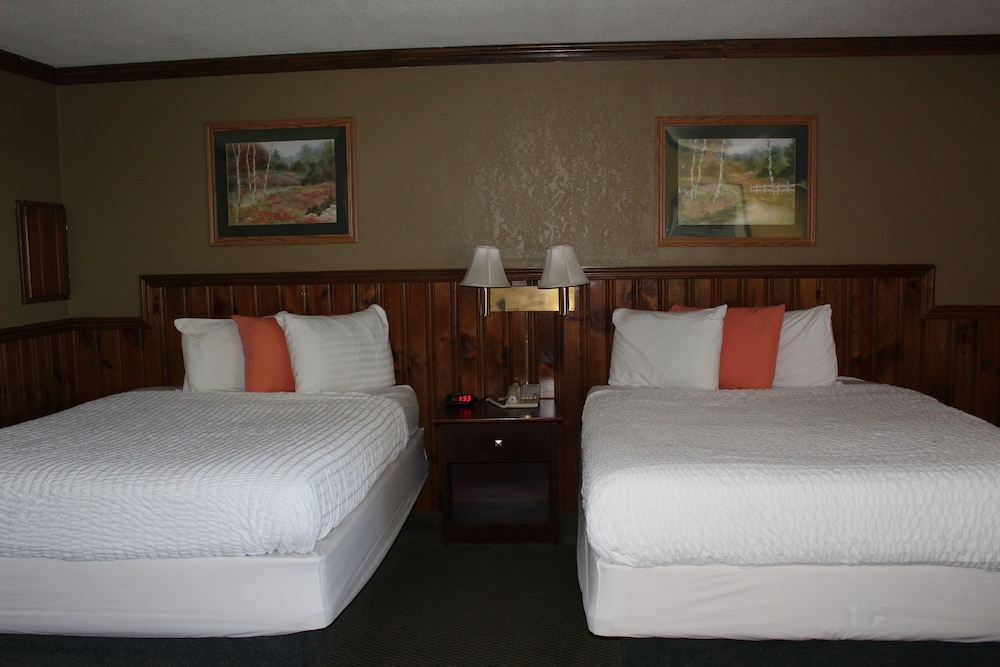 Standard Room, 2 Double Beds photo 2