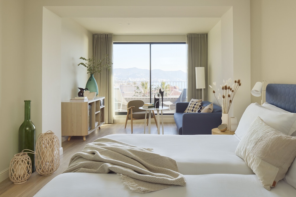 Superior Room (ME City and Sea view, 2+2) - Photo 1