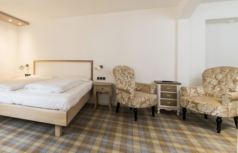 Deluxe Double Room - Photo 2
