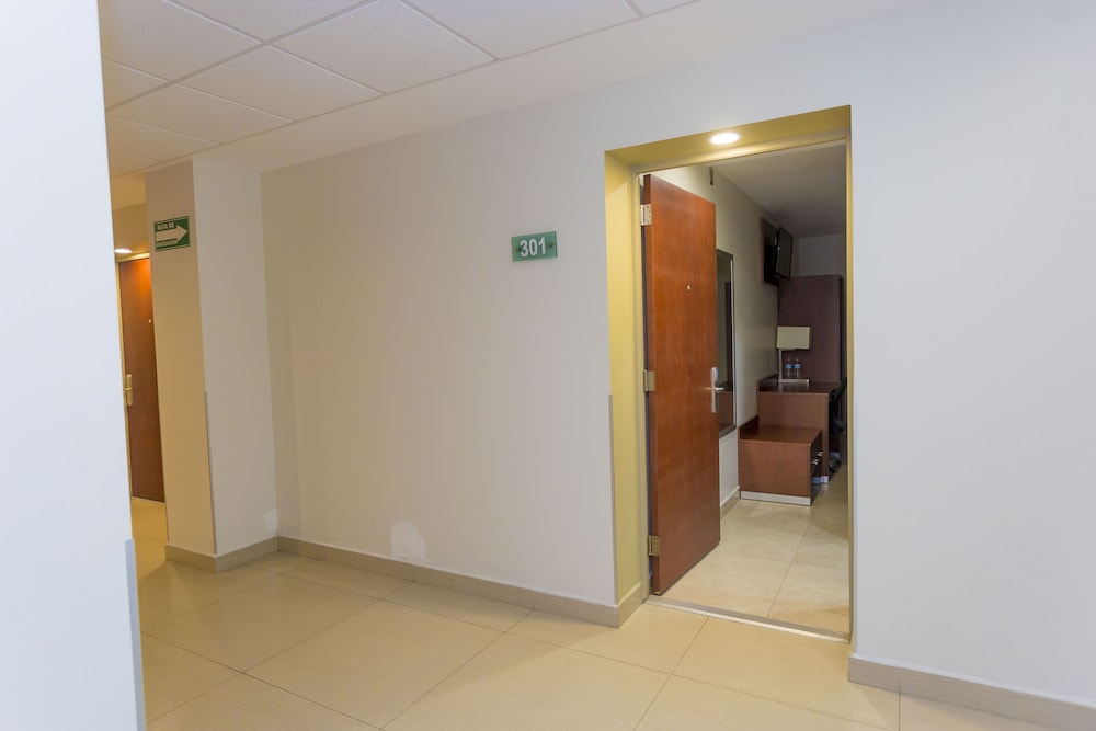Double Room City View photo 3