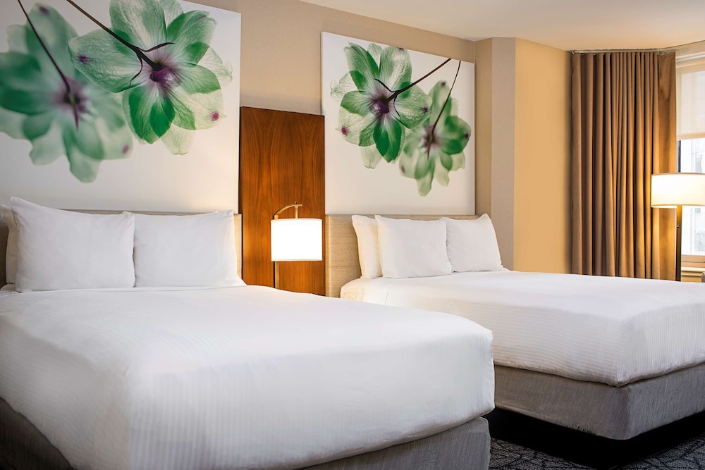 Fairmont Room, 2 Double Beds, Accessible - Photo 2