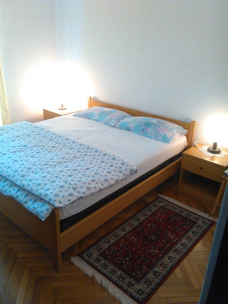 Classic Double Room, 1 Bedroom, Courtyard View