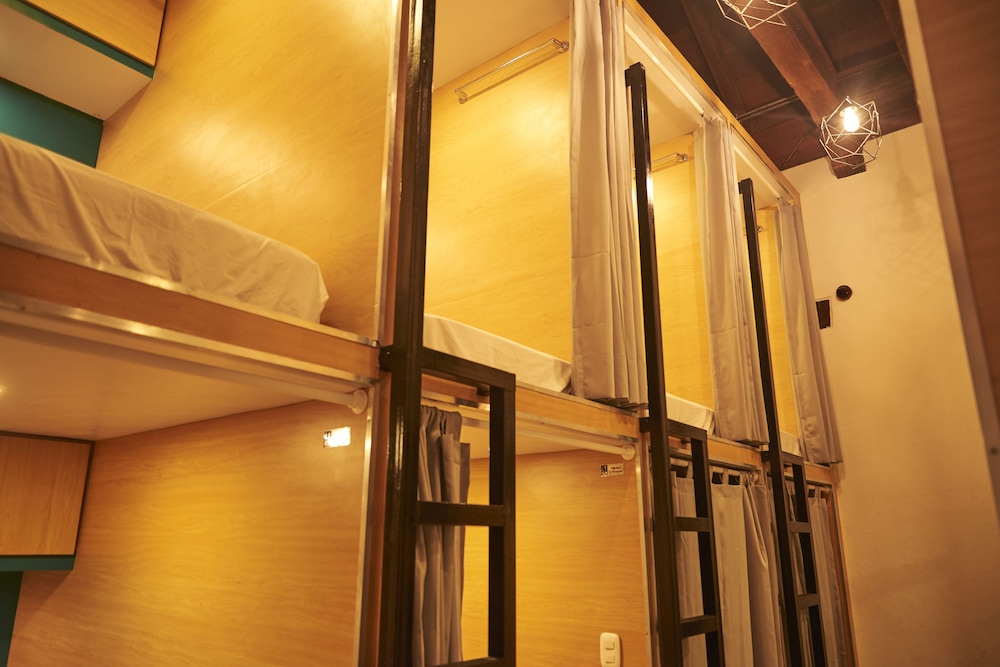 Basic Shared Dormitory, Multiple Beds, Non Smoking (14 People) photo 2