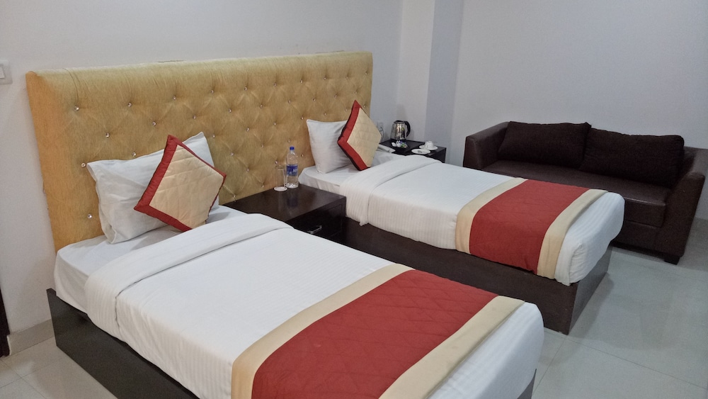Premium Double Room photo 2