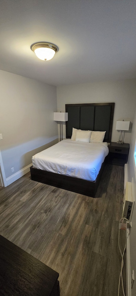 Room, Multiple Beds, Non Smoking
