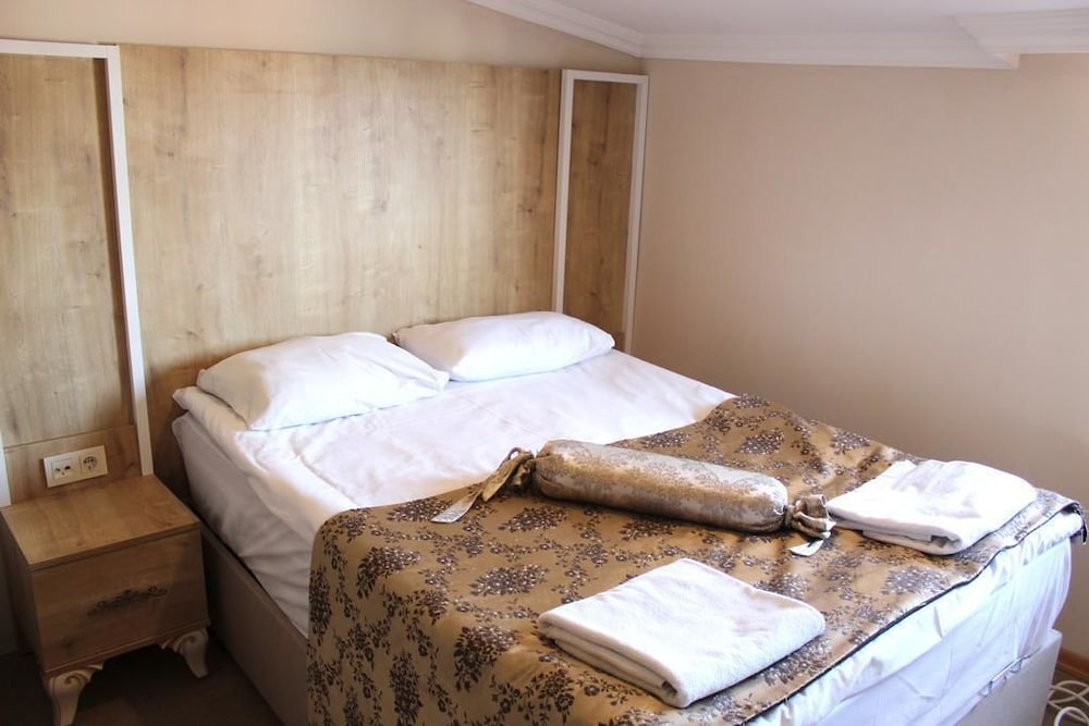 Economy Room photo 3