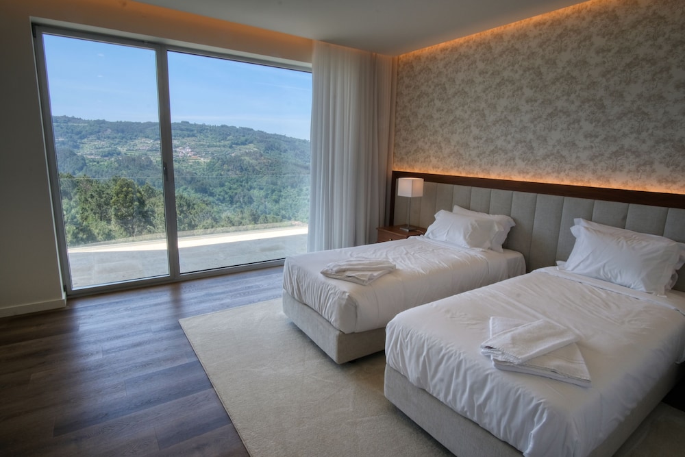 Exclusive Twin Room photo 1
