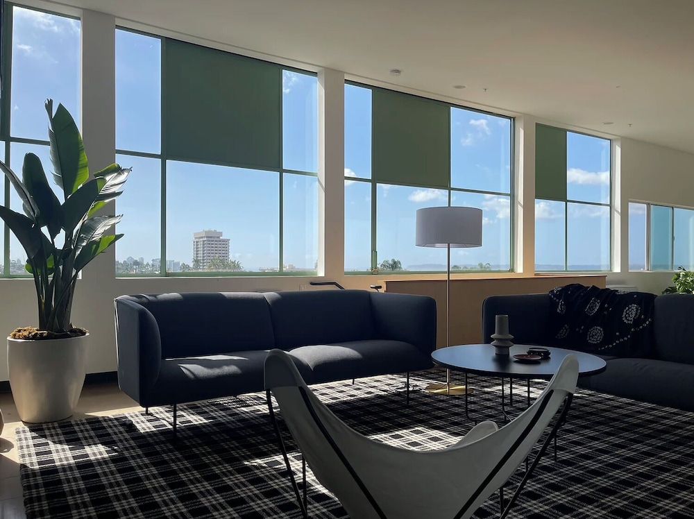 Panoramic Room - Photo 2