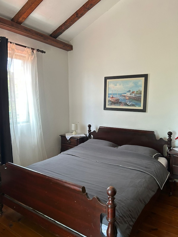 Comfort House, Lake View photo 3