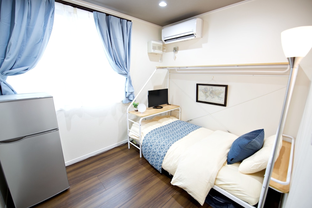 Private Vacation Home with 11 Rooms photo 1