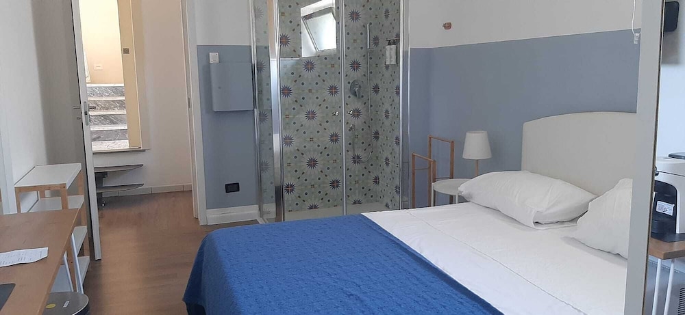 Double Room, Private Bathroom