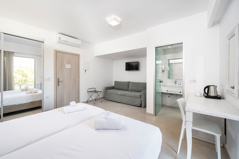 Deluxe Suite, Garden View photo 1