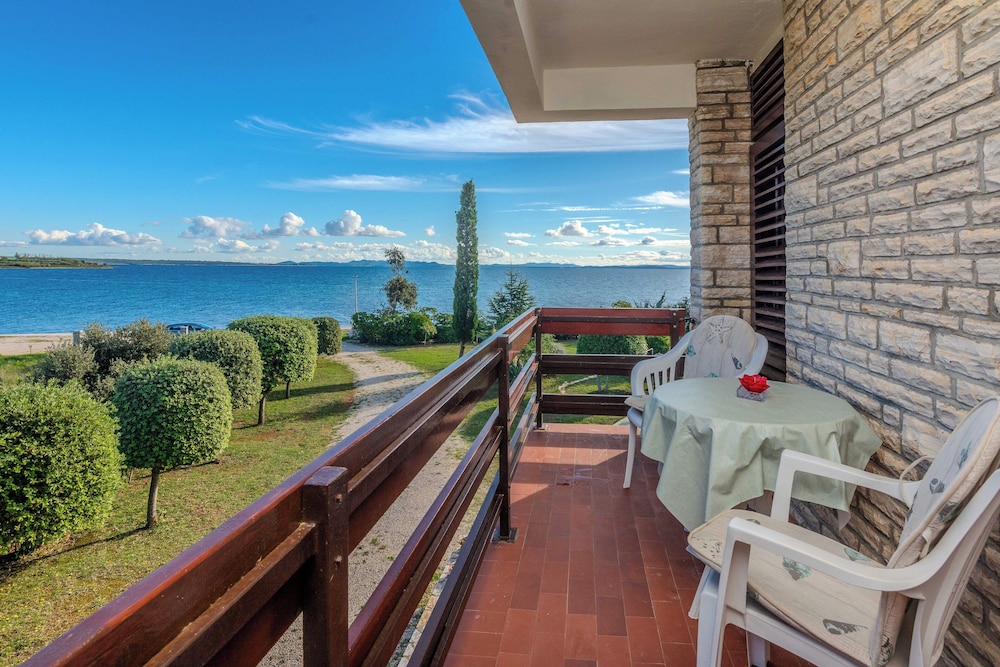 Comfort Apartment, Sea View