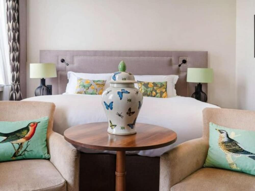 Deluxe Double Room, 1 King Bed, Ensuite - Photo 3