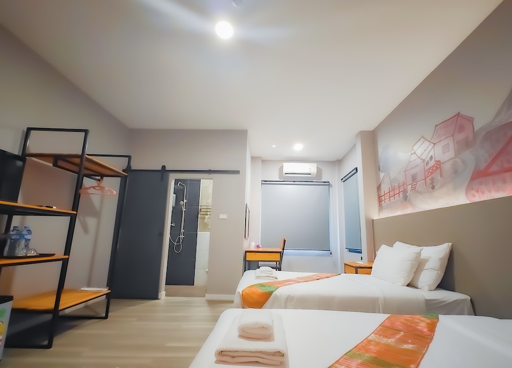 Standard Double or Twin Room - Photo 4