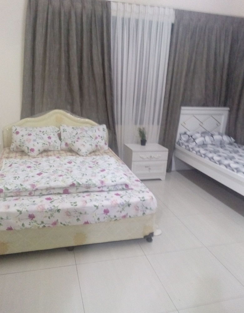 Family Studio Suite photo 2