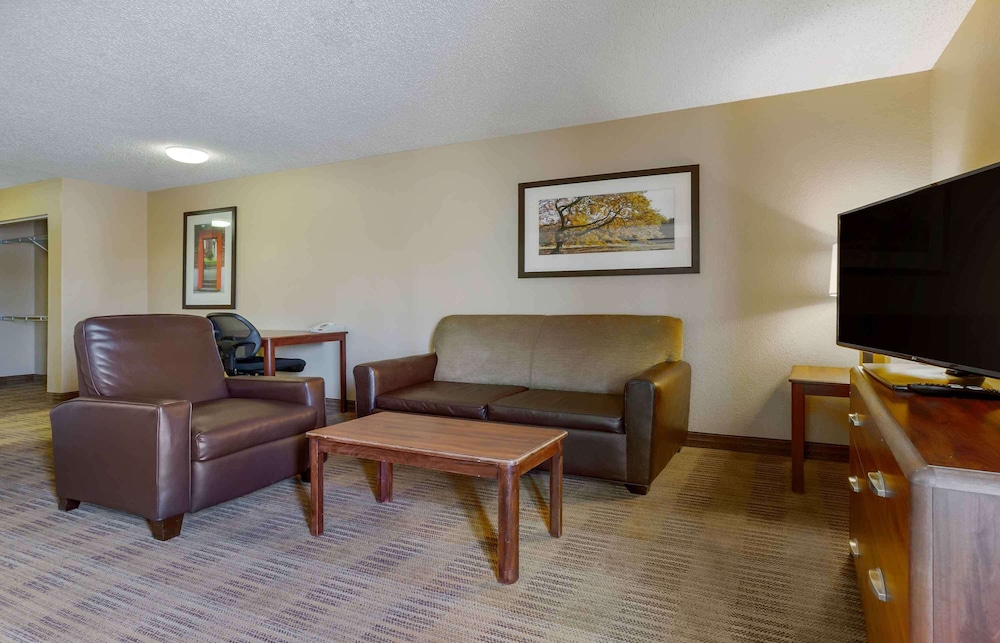 Deluxe Studio, Multiple Beds, Non Smoking