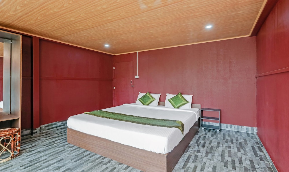 Deluxe Double Room - Photo 1