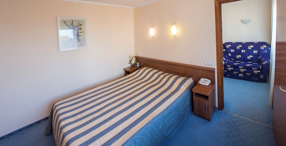Suite photo 1